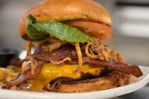 WW_SmokedCheddarBaconBBQBurger_2